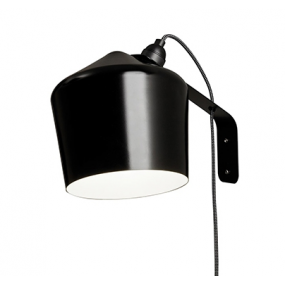 Innolux Pasila Wall Lamp – Black